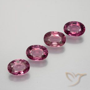 3.49ctw Natürlicher Mittelviolett Rhodolith-Granat, Oval, VS