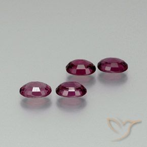 3.90 ct natürliche Himbeerrot Rhodolith-Granat-Edelsteine, Oval, VVS-VS