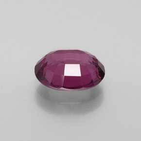 2,74 ctw natürlicher roter Rhodolith, Oval Schliff, VS