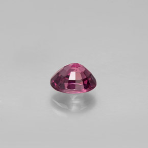 1,52 ctw natürlicher roter Rhodolith, Oval Schliff, VVS-VS