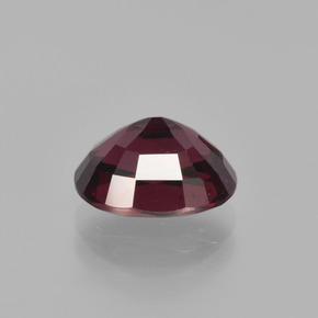 3,11 ctw natürlicher roter Rhodolith, Oval Schliff, VS