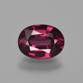 1,32 ctw natürlicher roter Rhodolith, Oval Schliff, VS