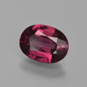 1,32 ctw natürlicher roter Rhodolith, Oval Schliff, VS