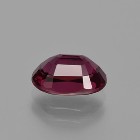 2,01 ctw natürlicher roter Rhodolith, Oval Schliff, VVS