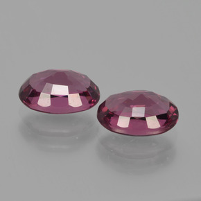2,42 ct natürliche purpurfarbener Rhodolith-Edelsteine, Oval Schliff, VVS-VS