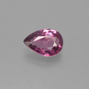 0,84 ctw natürlicher roter Rhodolith, Birnenform, VS