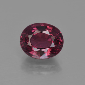 3,03 ctw natürlicher roter Rhodolith, Oval Schliff, VS