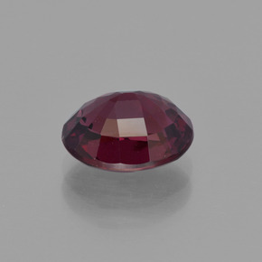 2,89 ctw natürlicher roter Rhodolith, Oval Schliff, VS