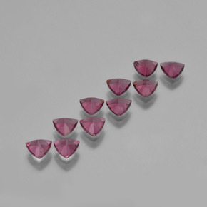 4.82 ct natürliche Tiefes Magenta Rhodolith-Granat-Edelsteine, Trillion, VS