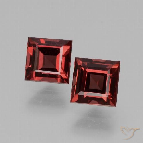 1.68ctw Natürlicher Tiefes Scharlachrot Rhodolith-Granat, Quadrat, VS