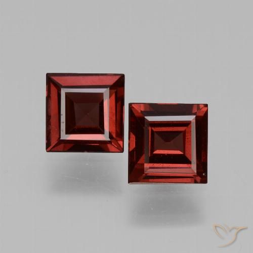 1.39ctw Natürlicher Mittelrot Rhodolith-Granat, Quadrat, VS