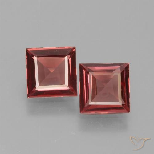 1.31ctw Natürlicher tiefrot Rhodolith-Granat, Quadrat, VS