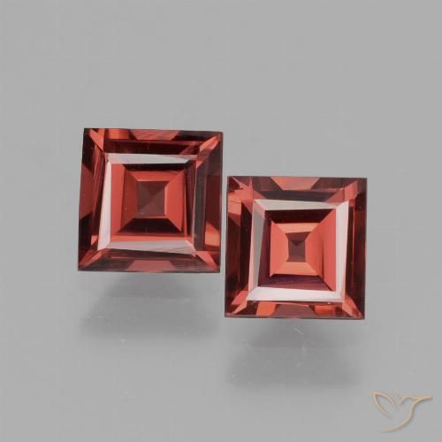 1.53ctw Natürlicher tiefrot Rhodolith-Granat, Quadrat, VS