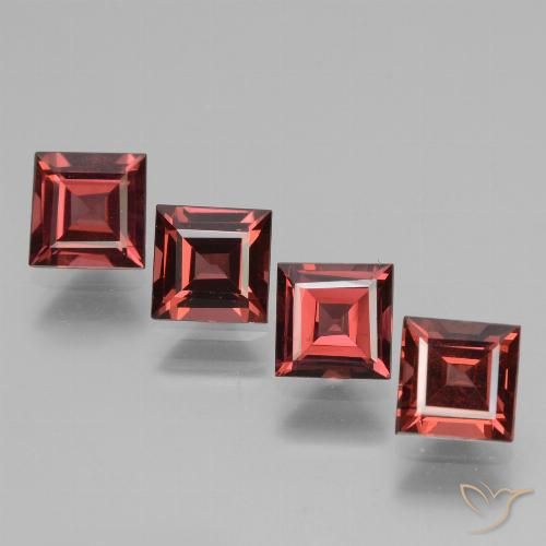 3.25ctw Natürlicher dunkelrot Rhodolith-Granat, Quadrat, VS