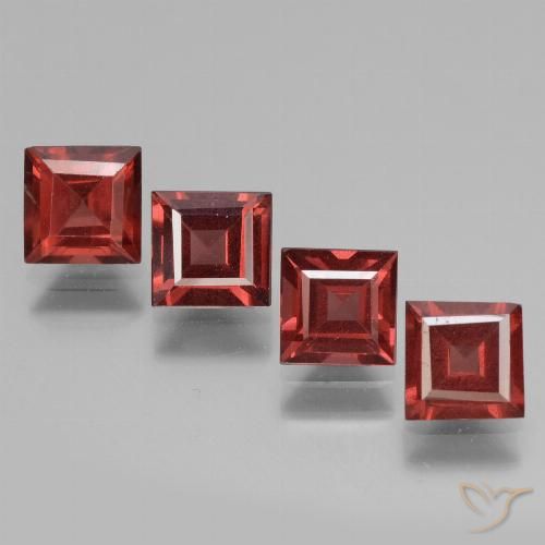 2.93ctw Natürlicher tiefrot Rhodolith-Granat, Quadrat, VS