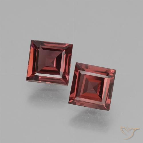 1.45ctw Natürlicher tiefrot Rhodolith-Granat, Quadrat, VVS-VS