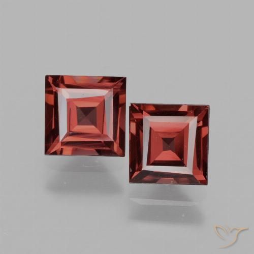 1.62ctw Natürlicher tiefrot Rhodolith-Granat, Quadrat, VS