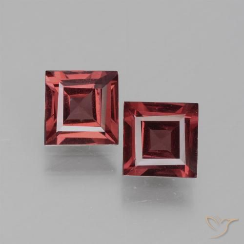 1.37ctw Natürlicher Tiefes Weinrot Rhodolith-Granat, Quadrat, VS