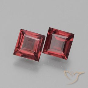 1.37 ct natürliche Tiefes Weinrot Rhodolith-Granat-Edelsteine, Quadrat, VS