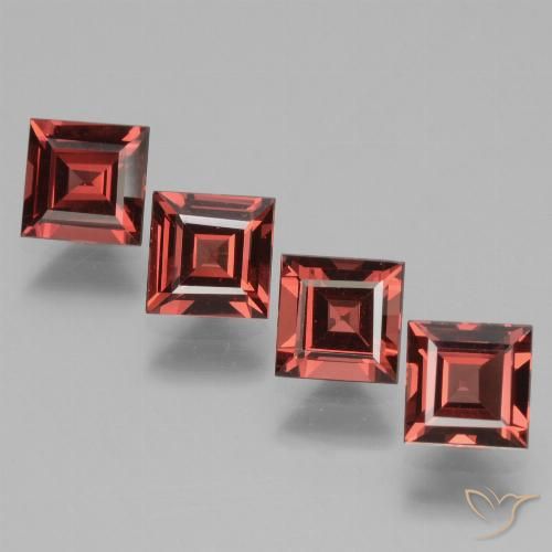3.18ctw Natürlicher Scharlachrot Rhodolith-Granat, Quadrat, VS