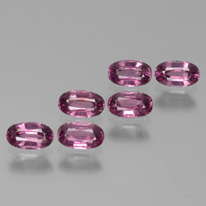 2,03 ct natürliche rosafarbener Rhodolith-Edelsteine, Oval Schliff, VS