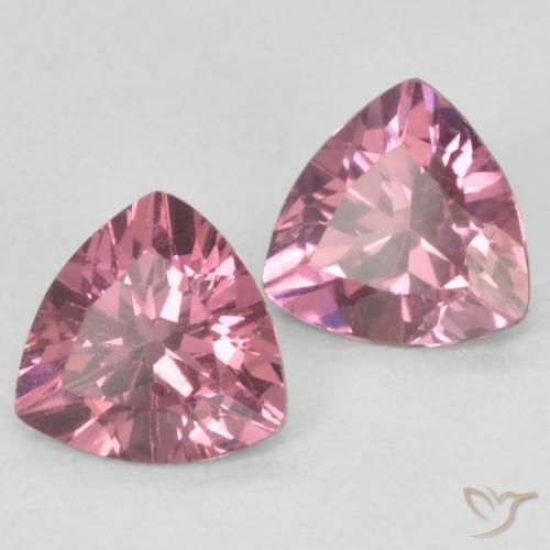1.06 ct natürliche Light Merlot Red Rhodolith-Granat-Edelsteine, Trillion, VVS-VS