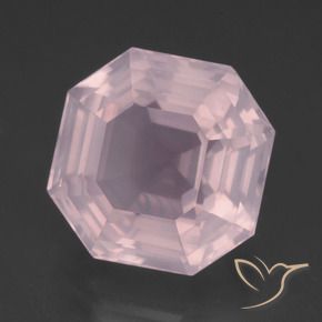 13,25 ctw natürlicher rosafarbener Rosenquarz, Smaragdschliff, Transparent