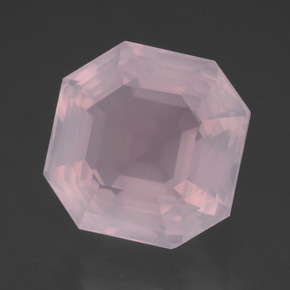 14,37 ctw natürlicher rosafarbener Rosenquarz, Smaragdschliff, Transparent