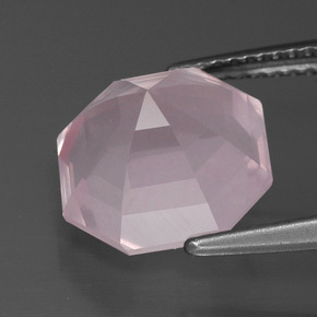 5,44 ctw natürlicher rosafarbener Rosenquarz, Smaragdschliff, Transparent