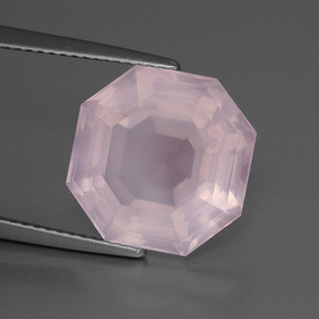 8,79 ctw natürlicher rosafarbener Rosenquarz, Smaragdschliff, Transparent
