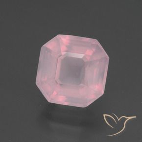 3,18 ctw natürlicher rosafarbener Rosenquarz, Smaragdschliff, Transparent