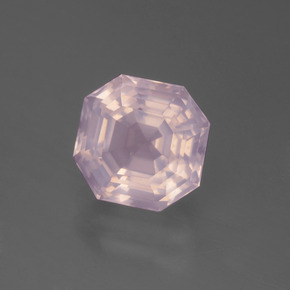 3,29 ctw natürlicher rosafarbener Rosenquarz, Smaragdschliff, Transparent