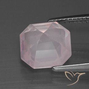 9,17 ctw natürlicher hellrosa Rosenquarz, Oktagonschliff, Transparent