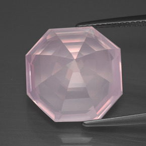 13,25 ctw natürlicher rosafarbener Rosenquarz, Smaragdschliff, Transparent