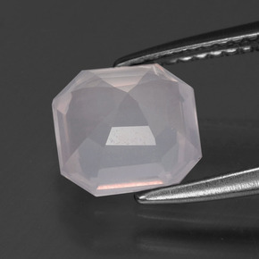 1,98 ctw natürlicher rosafarbener Rosenquarz, Smaragdschliff, Transparent