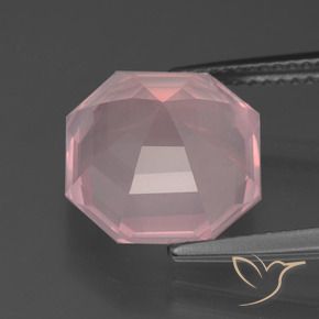 9,17 ctw natürlicher Mittelrosa Rosenquarz, Oktagonschliff, Transparent