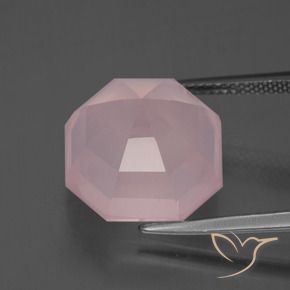 9,17 ctw natürlicher Mittelrosa Rosenquarz, Oktagonschliff, Transparent