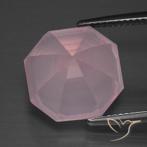 9,17 ctw natürlicher rose-rosa Rosenquarz, Oktagonschliff, Transparent