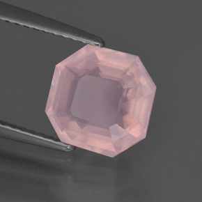 2,79 ctw natürlicher rosafarbener Rosenquarz, Smaragdschliff, Transparent