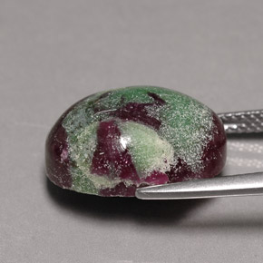 13,91 ctw natürlicher mehrfarbiger Rubin-Zoisit, Oval Schliff, Lichtundurchlässig