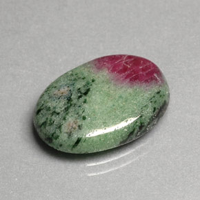 11,08 ctw natürlicher mehrfarbiger Rubin-Zoisit, Oval Schliff, Lichtundurchlässig