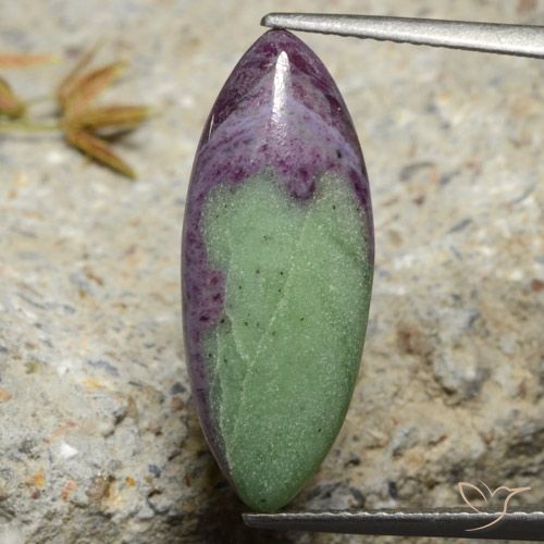 7.84ct Natürlicher Mehrfarbig Rubin-Zoisit, Marquise, Lichtundurchlässig