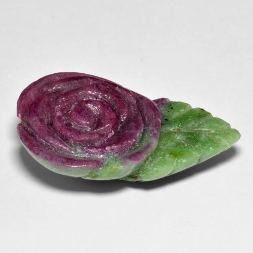37,58 ctw natürlicher mehrfarbiger Rubin-Zoisit, Blumenschliff, Lichtundurchlässig