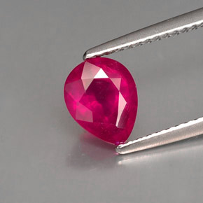 1,61 ctw natürlicher roter Rubin, Birnenform, VS-SI