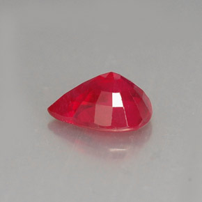 1,37 ctw natürlicher roter Rubin, Birnenform, VS-SI