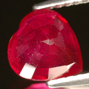 1,69 ctw natürlicher roter Rubin, Herzform, VS-SI