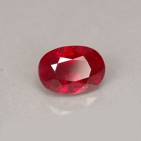 1,62 ctw natürlicher roter Rubin, Oval Schliff, SI