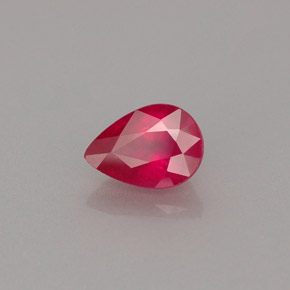 1,06 ctw natürlicher roter Rubin, Birnenform, VS-SI