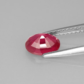 1,13 ctw natürlicher roter Rubin, Oval Schliff, VS-SI