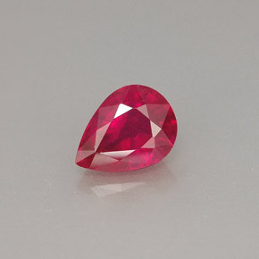1,05 ctw natürlicher roter Rubin, Birnenform, VS-SI